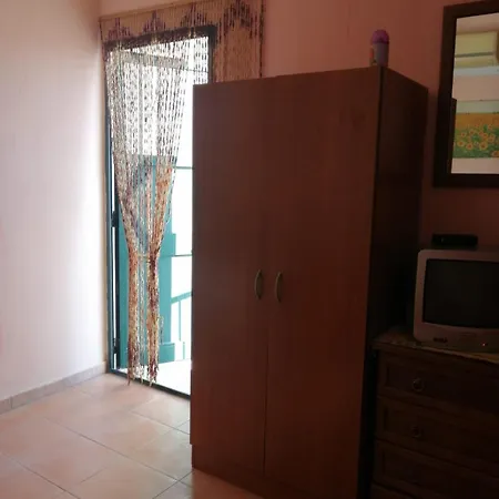 Apartment Sunset Studios- Monolocale